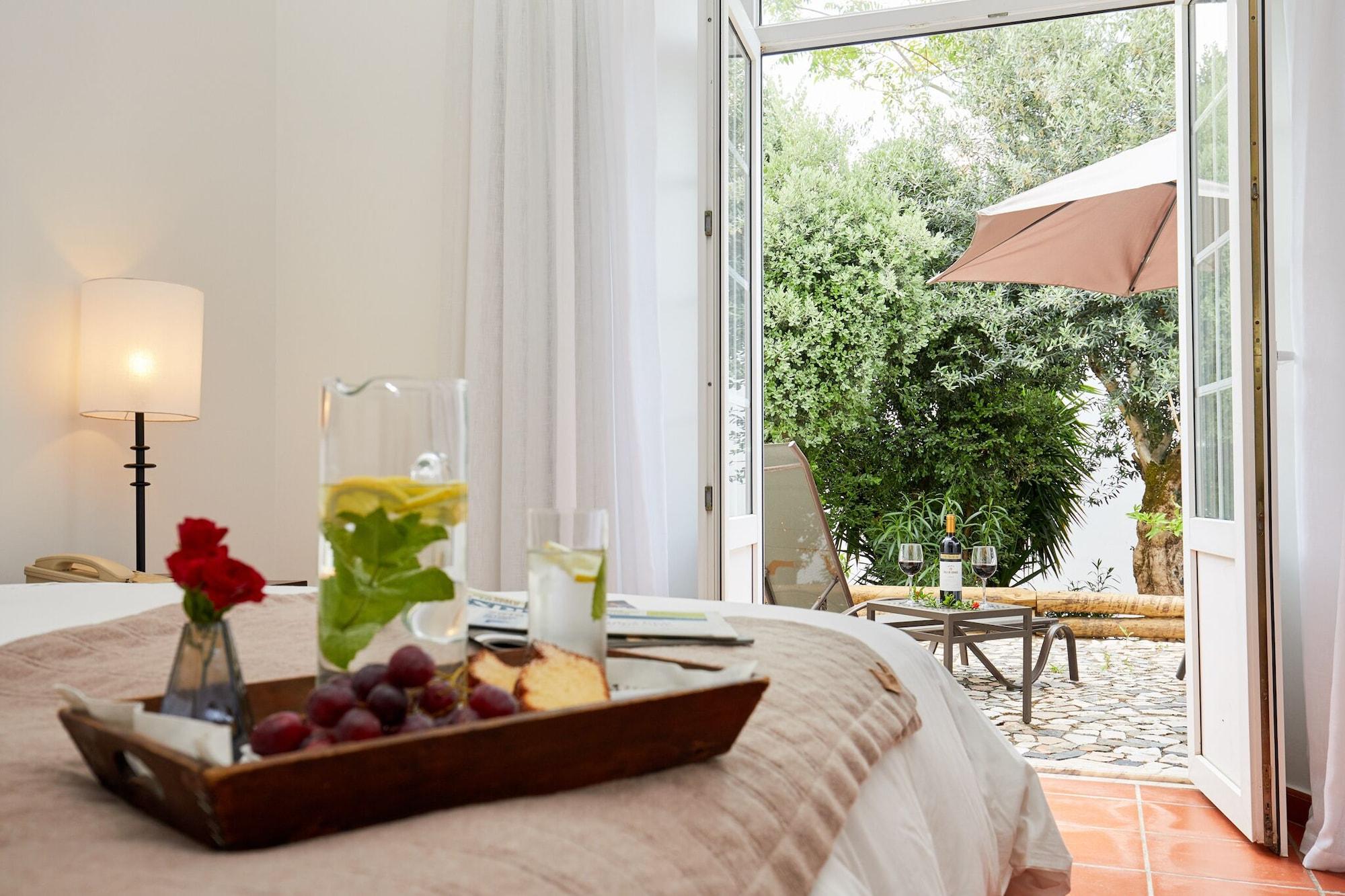 Pateo Dos Solares Charm Hotel Эштремош Экстерьер фото